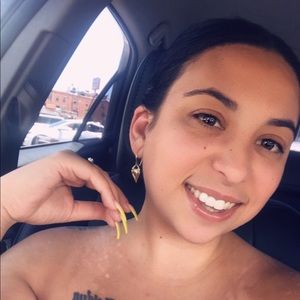 Meet your Posher, Jenna